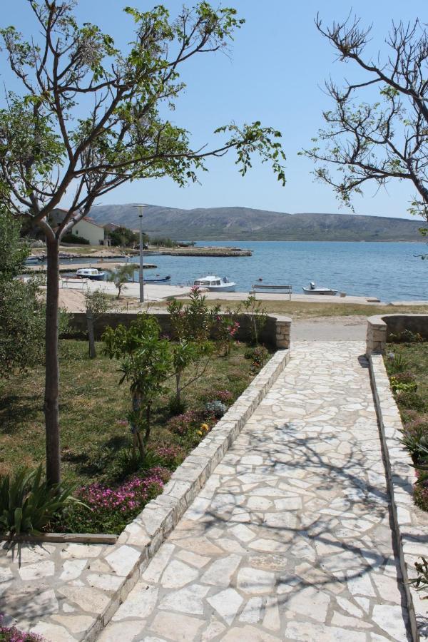Apartments By The Sea Kustici, Pag - 6355 Екстериор снимка