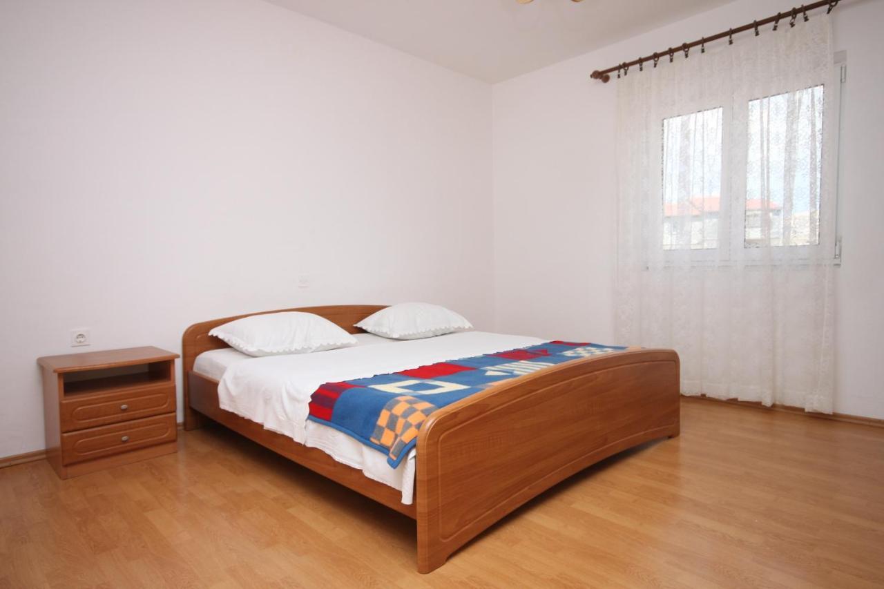 Apartments By The Sea Kustici, Pag - 6355 Екстериор снимка